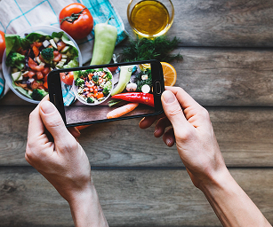 photo of food on smartphone